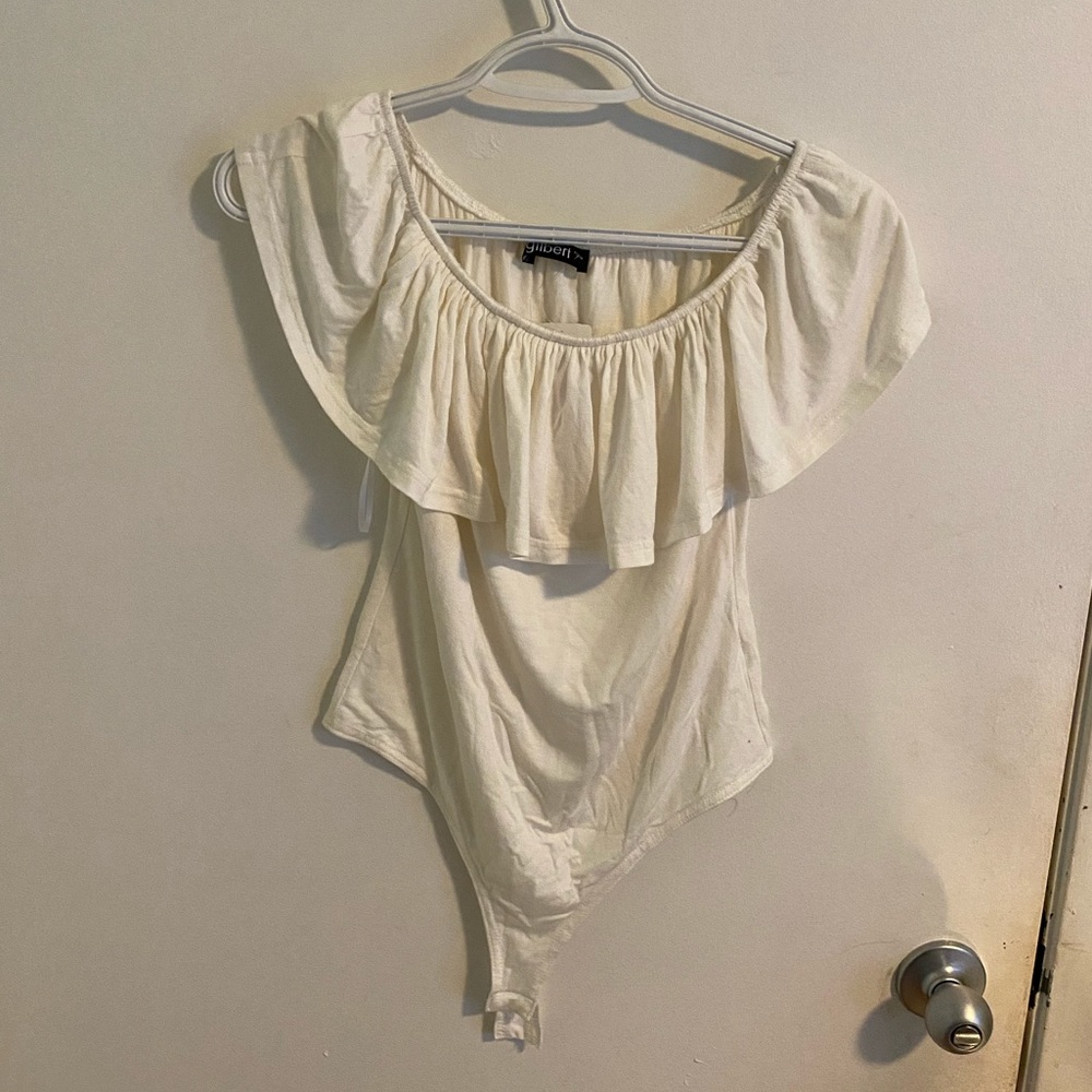 Mendocino, white, off-the-shoulders, body suit, L